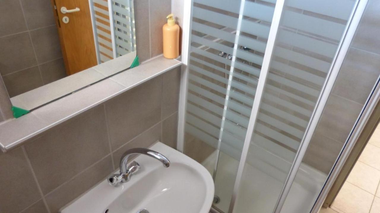 Beach Apartments Nemira Omiš Dış mekan fotoğraf