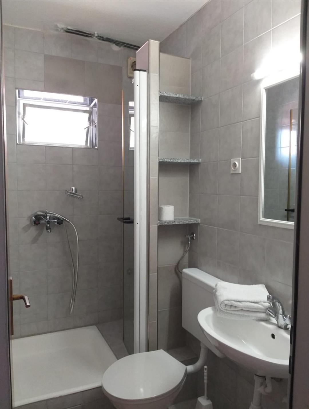 Beach Apartments Nemira Omiš Dış mekan fotoğraf